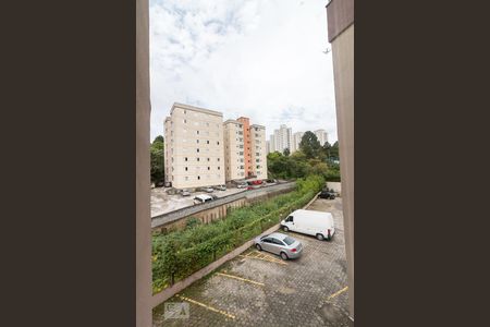 Vista da sala de apartamento para alugar com 2 quartos, 57m² em Vila Rio, Guarulhos