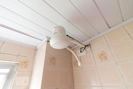 Apartamento à venda com 57m², 2 quartos e 1 vagaBanheiro - chuveiro