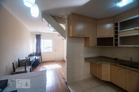 Casa de condomínio para alugar com 88m², 2 quartos e 2 vagasCozinha