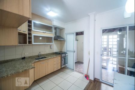 Casa de condomínio para alugar com 88m², 2 quartos e 2 vagasCozinha
