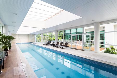 Apartamento à venda com 49m², 1 quarto e 1 vagaPiscina