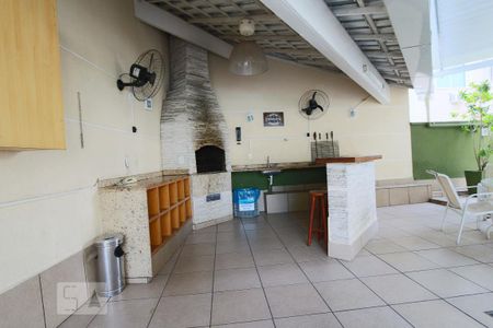 Apartamento para alugar com 72m², 3 quartos e 1 vagaÁrea comum - Churrasqueira gourmet 