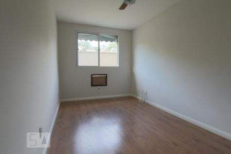 Quarto suíte 3 de apartamento para alugar com 3 quartos, 72m² em Anil, Rio de Janeiro