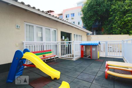 Apartamento para alugar com 72m², 3 quartos e 1 vagaÁrea Comum - Playground