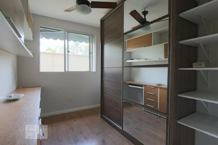 Quarto 1 de apartamento para alugar com 3 quartos, 72m² em Anil, Rio de Janeiro