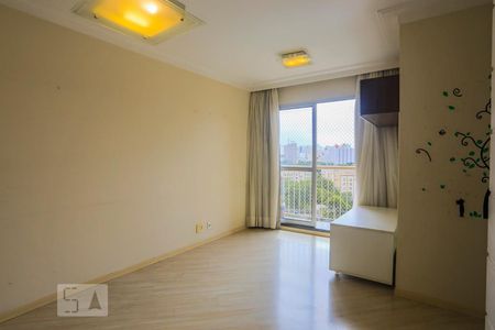 Sala de apartamento para alugar com 3 quartos, 68m² em Cambuci, São Paulo