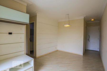 Sala de apartamento para alugar com 3 quartos, 68m² em Cambuci, São Paulo