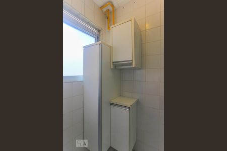 Apartamento à venda com 68m², 3 quartos e 1 vagaÁrea de Serviço