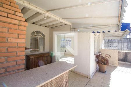 Apartamento à venda com 317m², 4 quartos e 2 vagas Apartamento à venda com 317m², 4 quartos e 2 vagasÁrea gourmet