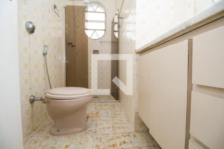 Apartamento à venda com 317m², 4 quartos e 2 vagas Apartamento à venda com 317m², 4 quartos e 2 vagasBanheiro