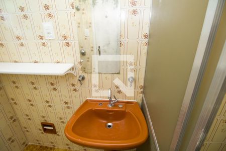 Apartamento à venda com 317m², 4 quartos e 2 vagas Apartamento à venda com 317m², 4 quartos e 2 vagasBanheiro da Suíte 2