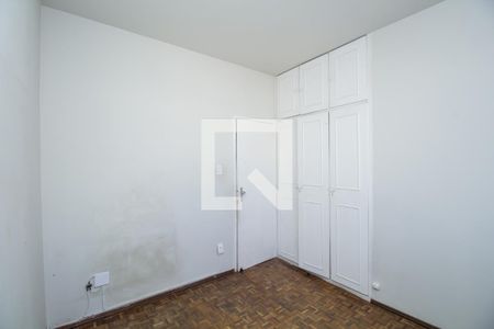 Apartamento à venda com 317m², 4 quartos e 2 vagas Apartamento à venda com 317m², 4 quartos e 2 vagasSuíte 1