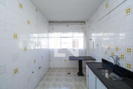 Apartamento à venda com 317m², 4 quartos e 2 vagas Apartamento à venda com 317m², 4 quartos e 2 vagasCozinha