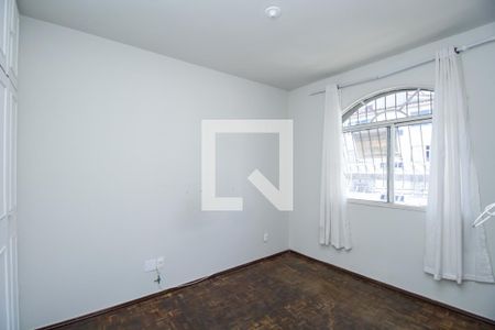 Apartamento à venda com 317m², 4 quartos e 2 vagas Apartamento à venda com 317m², 4 quartos e 2 vagasSuíte 2