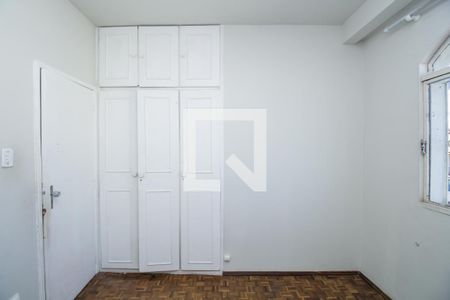 Apartamento à venda com 317m², 4 quartos e 2 vagas Apartamento à venda com 317m², 4 quartos e 2 vagasSuíte 1