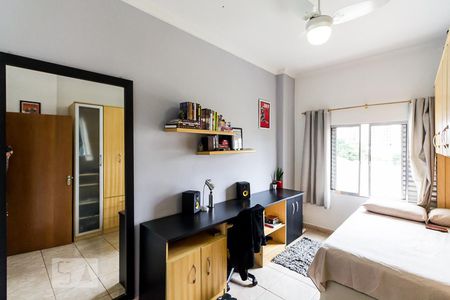 Apartamento à venda com 105m², 3 quartos e 1 vagaQuarto