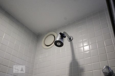 Apartamento à venda com 96m², 2 quartos e 2 vagas Apartamento à venda com 96m², 2 quartos e 2 vagasBanheiro da Suíte 2