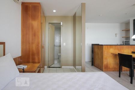 Quarto de apartamento à venda com 2 quartos, 96m² em Barra da Tijuca, Rio de Janeiro