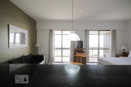 Cozinha de apartamento à venda com 2 quartos, 96m² em Barra da Tijuca, Rio de Janeiro