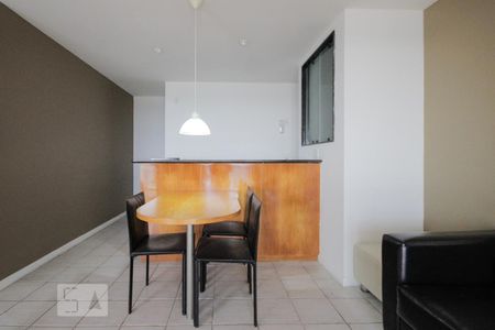 Apartamento à venda com 96m², 2 quartos e 2 vagas Apartamento à venda com 96m², 2 quartos e 2 vagasCozinha