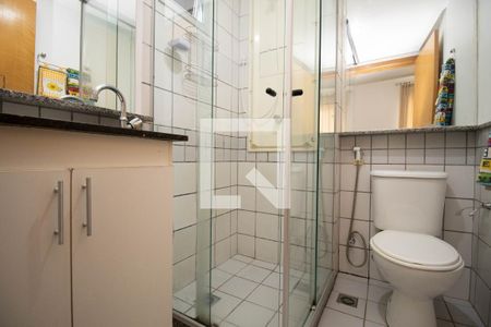 Banheiro de apartamento para alugar com 1 quarto, 27m² em Taguatinga Sul (taguatinga), Brasília