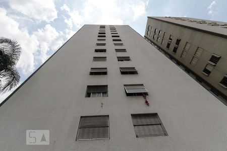 Apartamento à venda com 102m², 2 quartos e 1 vagaFachada