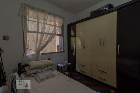 quarto 2 de apartamento à venda com 2 quartos, 72m² em São João, Porto Alegre