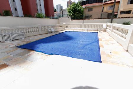 Apartamento à venda com 77m², 2 quartos e 1 vaga Apartamento à venda com 77m², 2 quartos e 1 vagaÁrea comum - Piscina