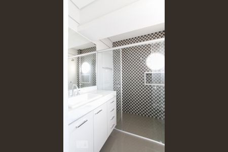Apartamento à venda com 77m², 2 quartos e 1 vaga Apartamento à venda com 77m², 2 quartos e 1 vagaBanheiro da Suíte 1