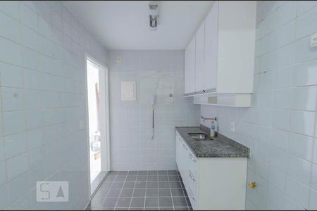 Apartamento à venda com 80m², 2 quartos e 1 vagaCozinha