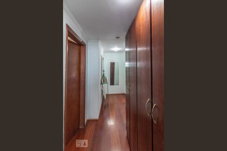 Corredor de apartamento à venda com 1 quarto, 60m² em Anchieta, São Bernardo do Campo