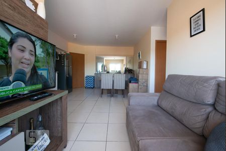 Sala de apartamento para alugar com 2 quartos, 61m² em Serraria, São José