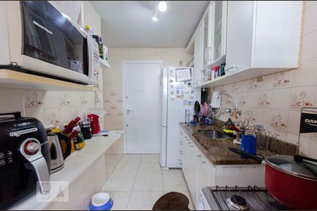 Apartamento à venda com 67m², 1 quarto e 1 vagaCozinha