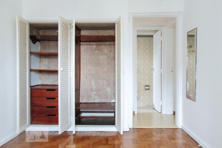 Apartamento à venda com 94m², 2 quartos e 1 vagaBanheiro do Quarto 2