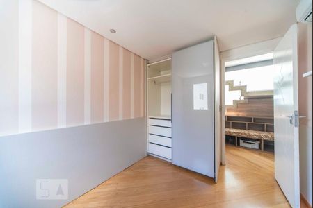 Apartamento à venda com 150m², 3 quartos e 3 vagasQuarto 1