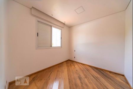 Apartamento à venda com 150m², 3 quartos e 3 vagasQuarto 2