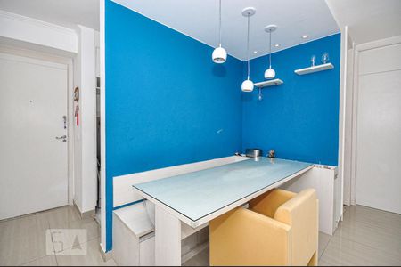 Sala de apartamento à venda com 2 quartos, 49m² em Jacarepaguá, Rio de Janeiro