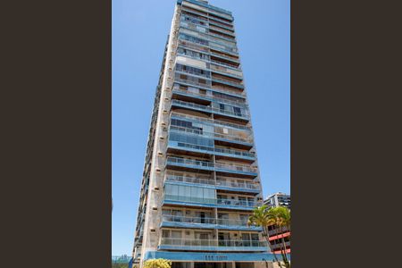 Apartamento à venda com 89m², 3 quartos e 2 vagasFachada