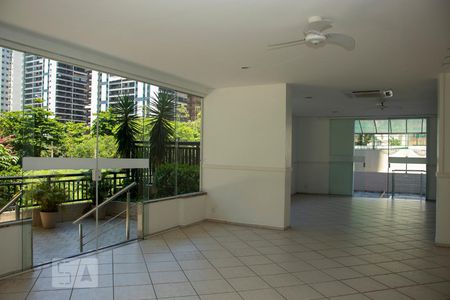 Apartamento à venda com 89m², 3 quartos e 2 vagasÁrea comum - Salão de festas