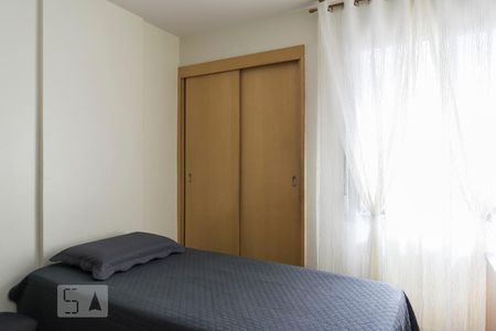 Apartamento à venda com 86m², 3 quartos e 1 vagaQuarto 2 (Armários)