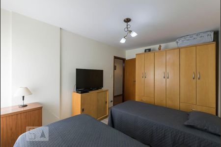 Apartamento à venda com 86m², 3 quartos e 1 vagaQuarto 2