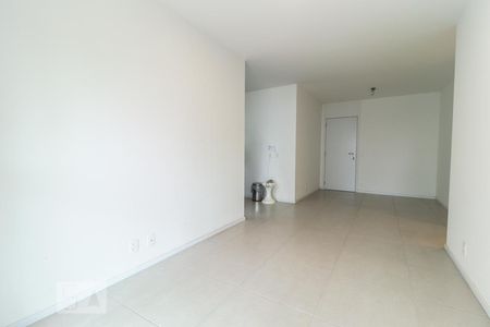Apartamento para alugar com 2 quartos, 63m² em Jacarepaguá, Rio de Janeiro