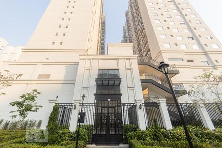 Apartamento à venda com 36m², 1 quarto e 1 vaga Apartamento à venda com 36m², 1 quarto e 1 vagaFachada