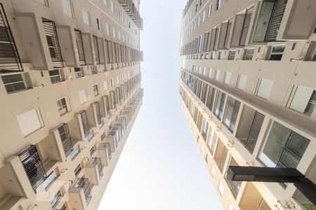 Apartamento à venda com 36m², 1 quarto e 1 vaga Apartamento à venda com 36m², 1 quarto e 1 vagaFachada