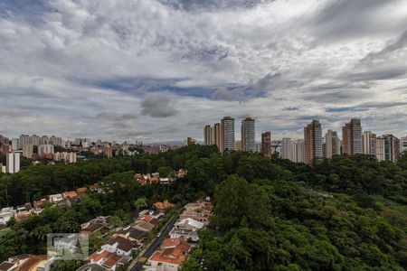 Apartamento à venda com 360m², 4 quartos e 5 vagasVista