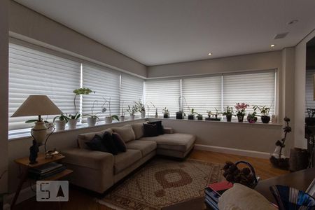 Apartamento à venda com 360m², 4 quartos e 5 vagasSala