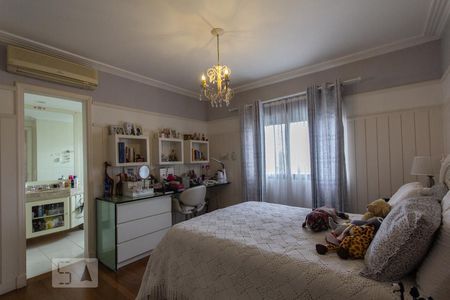 Apartamento à venda com 360m², 4 quartos e 5 vagasSuíte 1