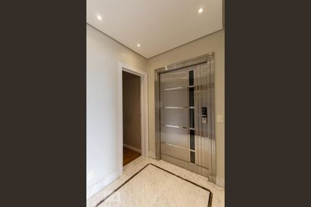 Apartamento à venda com 360m², 4 quartos e 5 vagasEntrada