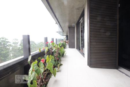 Apartamento à venda com 520m², 4 quartos e 4 vagasVaranda