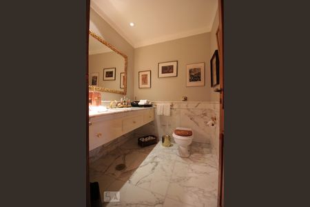 Lavabo de apartamento à venda com 4 quartos, 520m² em Vila Suzana, São Paulo